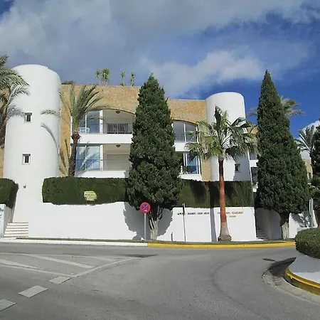 Relax Y Golf Apartment